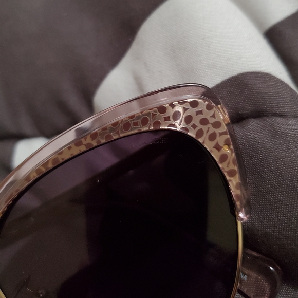 COACH Signature Cateye Sunglasses - Shiny Light Gold/Light Pink - Picture 5 of 7